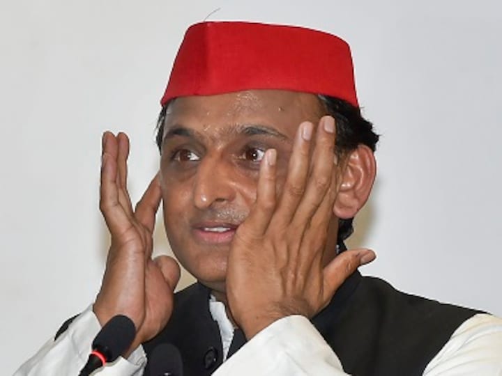 Illegal mining case in Uttar Pradesh: Akhilesh Yadav's office cleared 13 projects in a day, claims CBI