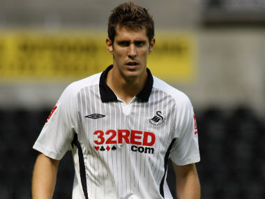 Bengaluru FC sign Spanish centre-back Albert Serran ahead of Indian Super League 2018-19 campaign Bengaluru FC sign Spanish centre-back Albert Serran ahead of Indian Super League 2018-19 campaign