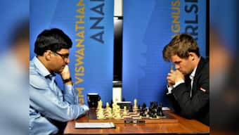 Sinquefield Cup: Viswanathan Anand achieves a fighting draw against world champion Magnus Carlsen in fourth round