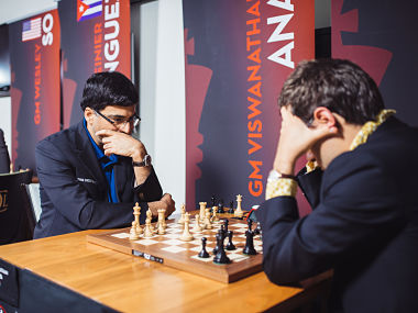 Saint Louis Rapid & Blitz: Viswanathan Anand at bottom of standings after two defeats on Day 2 Saint Louis Rapid & Blitz: Viswanathan Anand at bottom of standings after two defeats on Day 2