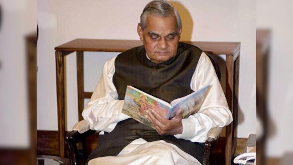 Atal Bihari Vajpayee's mortal remains taken to BJP HQ; ex-PM to be cremated at Rashtriya Smriti Sthal near Rajghat