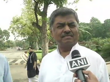 After mocking Amit Shah over swine flu, Cong MP BK Hariprasad stokes new row by calling his illness 'fake' After mocking Amit Shah over swine flu, Cong MP BK Hariprasad stokes new row by calling his illness 'fake'