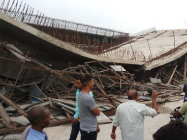 Three injured after portion of under-construction flyover collapses in Uttar Pradesh's Basti Three injured after portion of under-construction flyover collapses in Uttar Pradesh's Basti