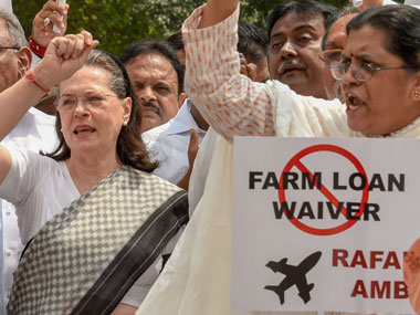 Rafale deal: Congress gives Venkaiah Naidu's breakfast invite a miss, opts to break protocol and demand JPC Rafale deal: Congress gives Venkaiah Naidu's breakfast invite a miss, opts to break protocol and demand JPC