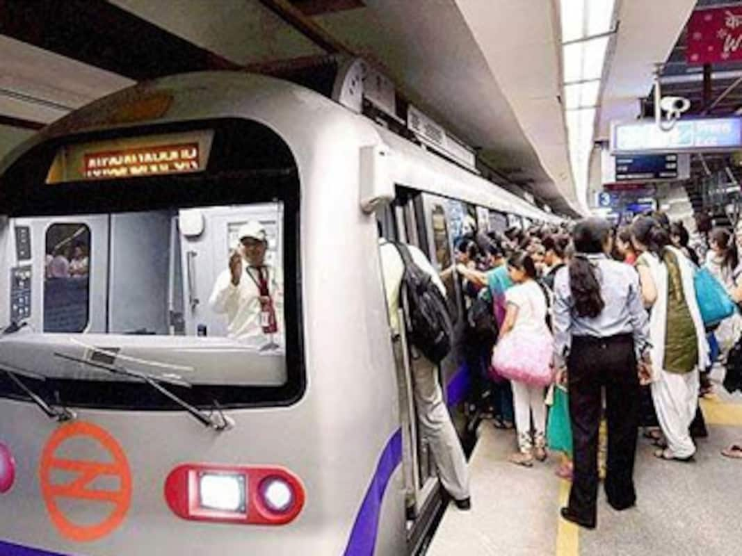 Woman Commits Suicide In Noida By Jumping In Front Of Metro Train At Sector 16 Station India News Firstpost