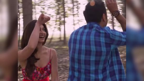Yamla Pagla Deewana: Phir Se: 'Nazarbattu' has Bobby Deol, Kriti Kharbanda ace Dharmendra's signature step