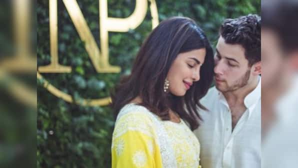 Nick Jonas leaves for US with family after 'roka' with Priyanka Chopra in Mumbai on 18 August