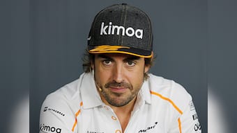 Fernando Alonso wins virtual Indianapolis race featuring US great Mario Andretti