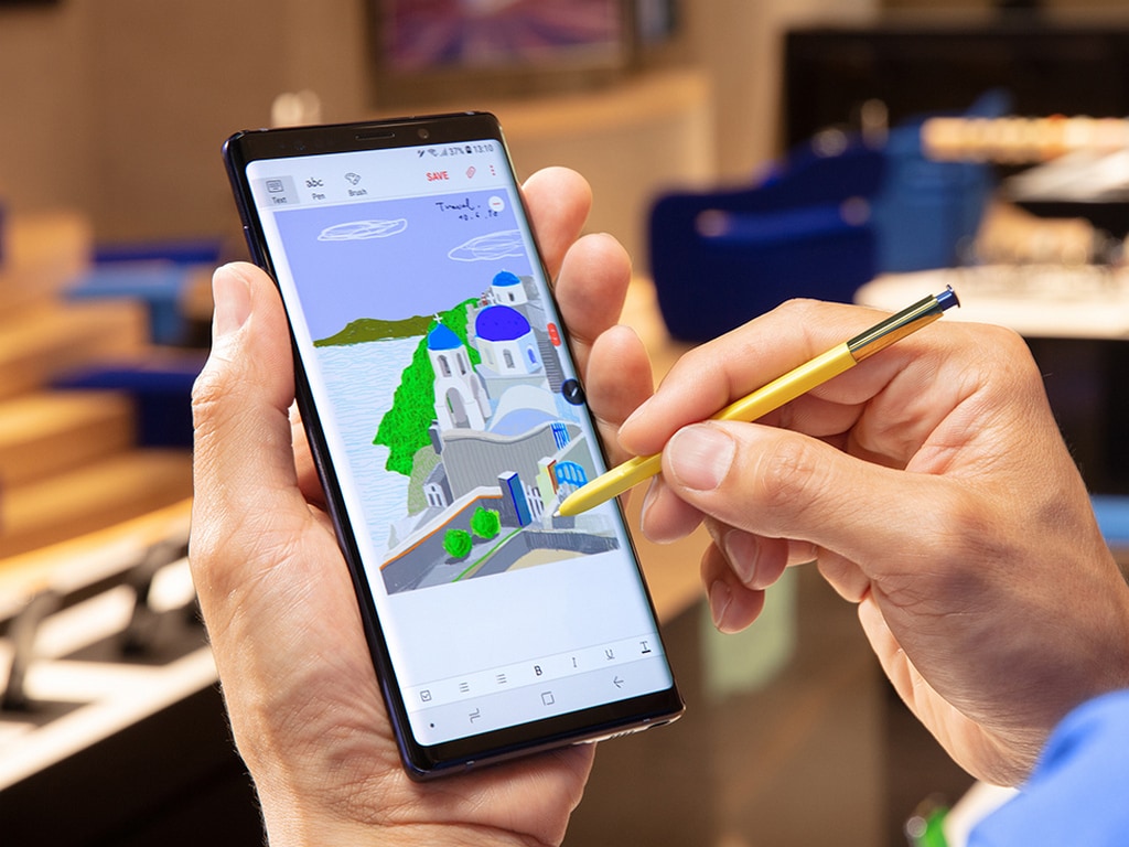 Hands-on with Samsung Lite: Galaxy Note 10 and S10 push prices and features  south - CNET