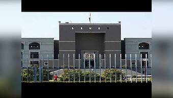 Gujarat High Court issues notice to state govt on fishermen's plea challenging suspension of contract to fish in Pratapsagar Lake
