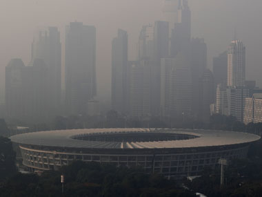 Formula 1 2019: Indonesian forest-fires push Singapore's air quality to unhealthy levels ahead of Grand Prix Formula 1 2019: Indonesian forest-fires push Singapore's air quality to unhealthy levels ahead of Grand Prix