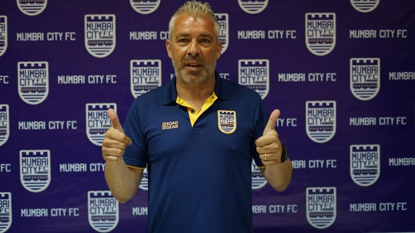 Mumbai City FC unveiled former FC Porto captain Jorge Costa as their new manager for the upcoming season. Image Courtesy: Mumbai City FC