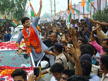 Ahead of MP polls, Jyodiraditya Scindia relies on chillies-lemon for protection from evil: But what will save Congress from itself? Ahead of MP polls, Jyodiraditya Scindia relies on chillies-lemon for protection from evil: But what will save Congress from itself?