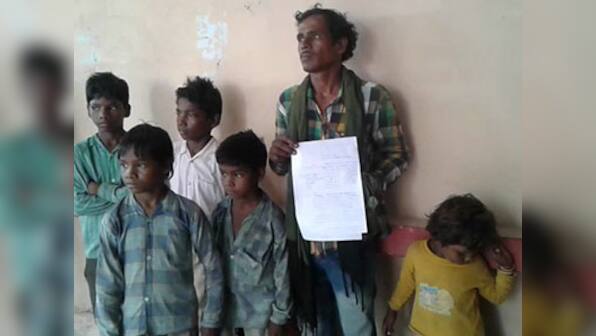 Chattarpur, MP: Being denied govt assistance to rebuild his roofless house for over a decade, a Dalit labourer contemplates suicide