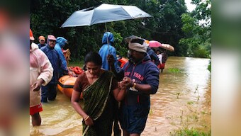 Pilot who executed rooftop landing during Kerala flood rescue ops says Seaking helicopter could have disintegrated in seconds