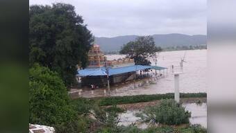Kerala floods updates: Narendra Modi reaches Thiruvananthapuram, will take aerial survey of state tomorrow