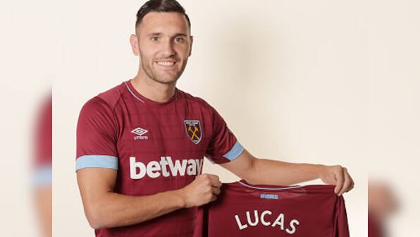 Premier League: West Ham United sign striker Lucas Perez from Arsenal on a three-year deal