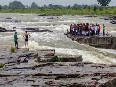 Madhya Pradesh: At least 11 people swept away while bathing in Shivpuris Sultangarh waterfall; 45 stranded people rescued