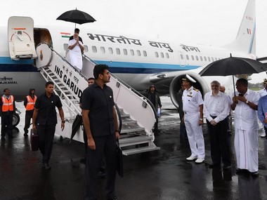 Modi arrives in Kochi. Twitter@PMOIndia