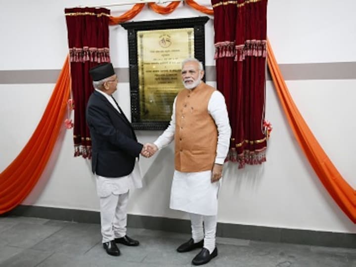 Narendra Modi, KP Sharma Oli inaugurate Nepal-Bharat Maitri Pashupati Dharamshala in Kathmandu