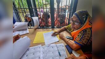 Supreme court asks Assam NRC co-ordinator to submit district-wise percentage of excluded people