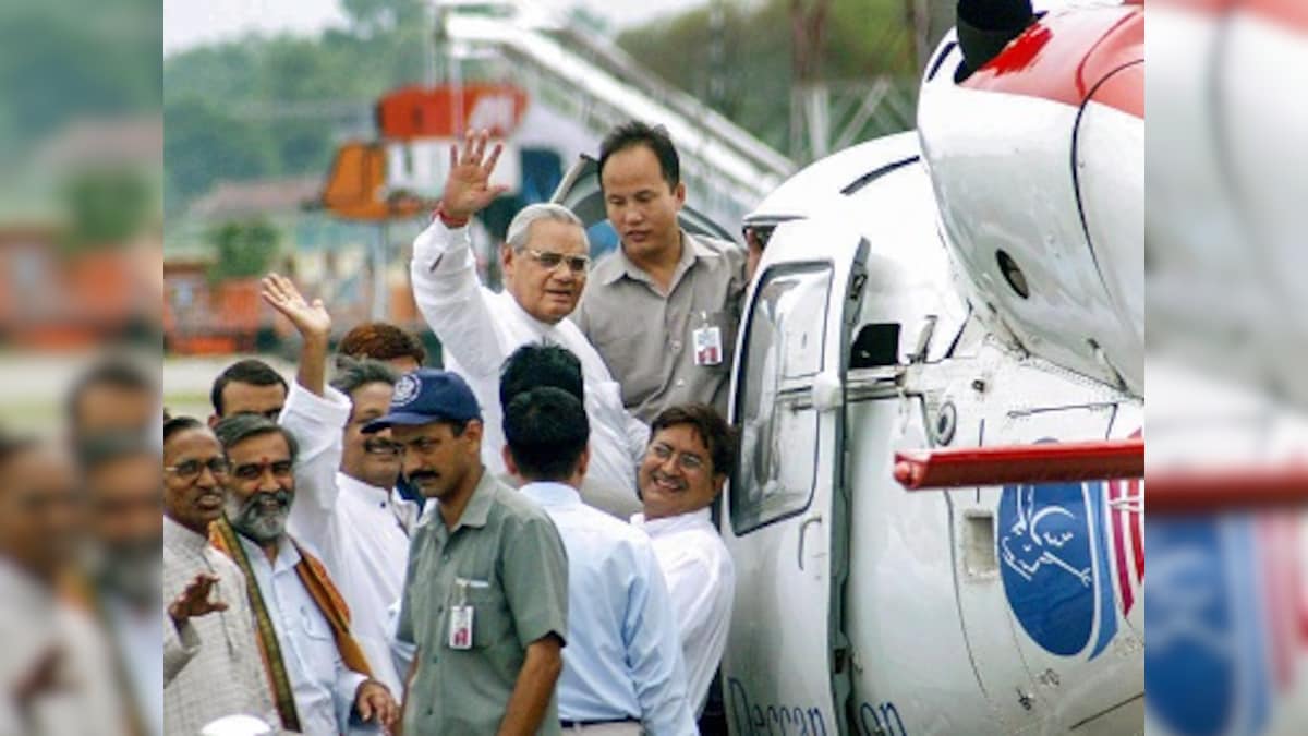 Atal Bihari Vajpayee passes away: Leaders across party lines react to demise of 'true Indian statesman'