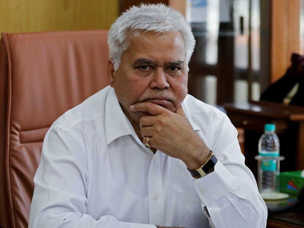 TRAI chief RS Sharma cannot be prosecuted for disclosing his Aadhaar card details: Heres a look at reasons why