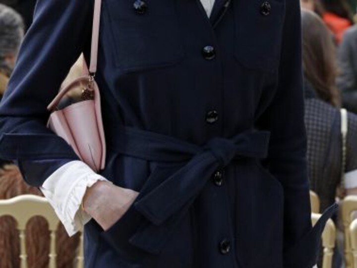 A universal struggle: Women are asking for pockets in their clothes, while calling out sexism