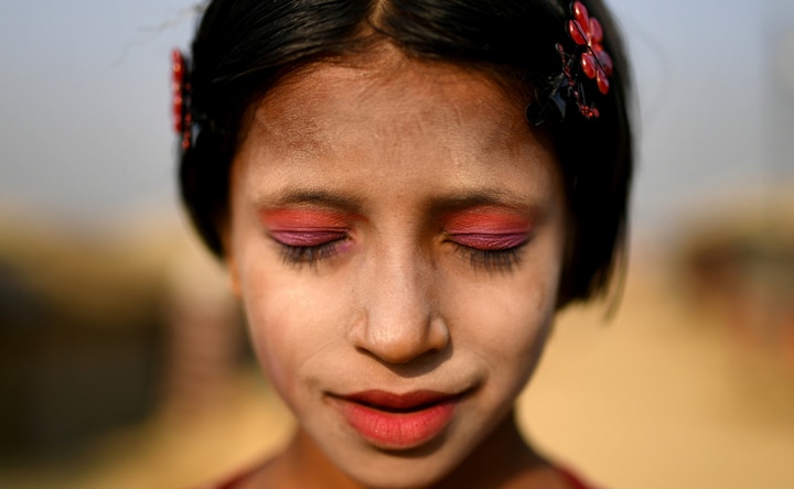 Mirror, mirror: A glimpse into Rohingya women's use of thanaka paste on their faces
