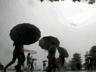 Heavy rains in Odisha affect over 3 lakh people in 3 districts; waters of Baitarani river flood farmlands Heavy rains in Odisha affect over 3 lakh people in 3 districts; waters of Baitarani river flood farmlands