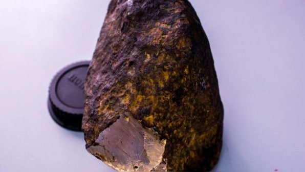 Newly-discovered mineral found in Siberian meteorite is like nothing on Earth