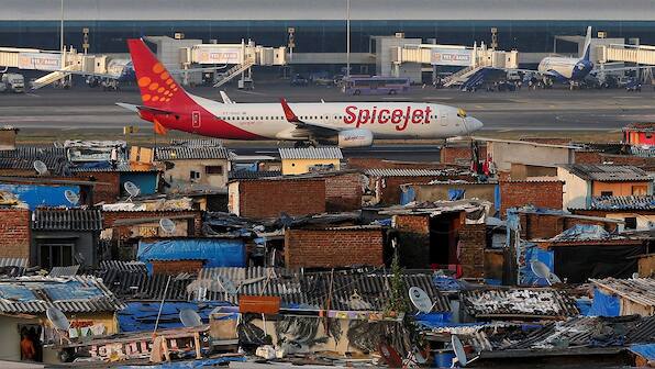 SpiceJet flies India's first partially biofuel-powered test flight from ...