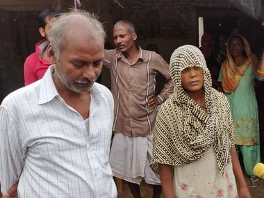 Unnao rape case: Police exhumes CBI witness’ body for autopsy; 8 family members arrested for threatening to commit suicide Unnao rape case: Police exhumes CBI witness’ body for autopsy; 8 family members arrested for threatening to commit suicide