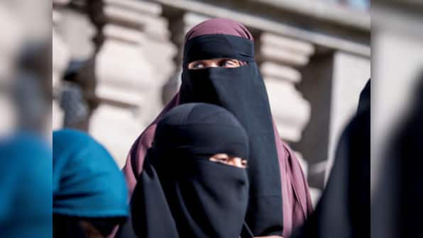 Bus driver in UK's Easton asks 20-year-old woman to remove niqab, accuses her of being 'terrorist'