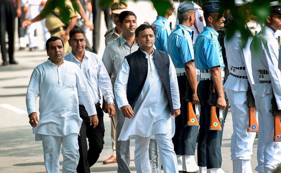 Samajwadi Party president Akhilest Yadav mourned Atal Bihari Vajpayee, saying Vajpayee's demise was the Samajwadi Party president Akhilest Yadav mourned Atal Bihari Vajpayee, saying Vajpayee's demise was the