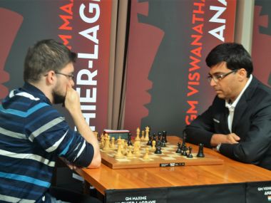 Saint Louis Rapid & Blitz: Viswanathan Anand endures mixed day as Fabiano Caruana seizes sole lead on Day 1 Saint Louis Rapid & Blitz: Viswanathan Anand endures mixed day as Fabiano Caruana seizes sole lead on Day 1