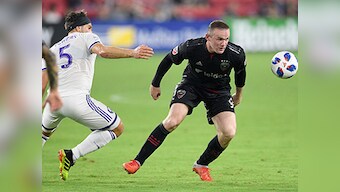 Former Manchester United striker Wayne Rooney's moment of magic helps DC United grab late winner against Orlando