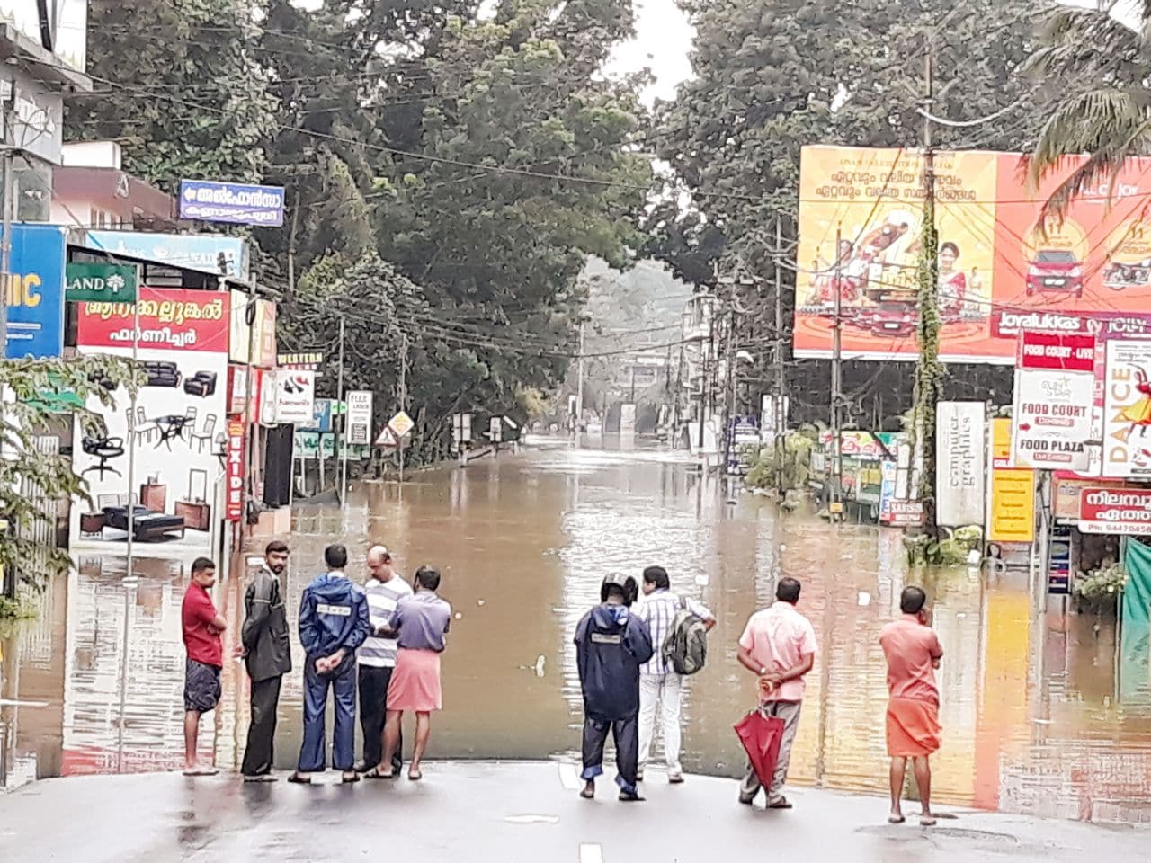 Kerala tsunami live