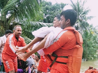 Kerala floods: NDMA says 6.33 lakh people in relief camps currently, no heavy rains expected from tomorrow Kerala floods: NDMA says 6.33 lakh people in relief camps currently, no heavy rains expected from tomorrow