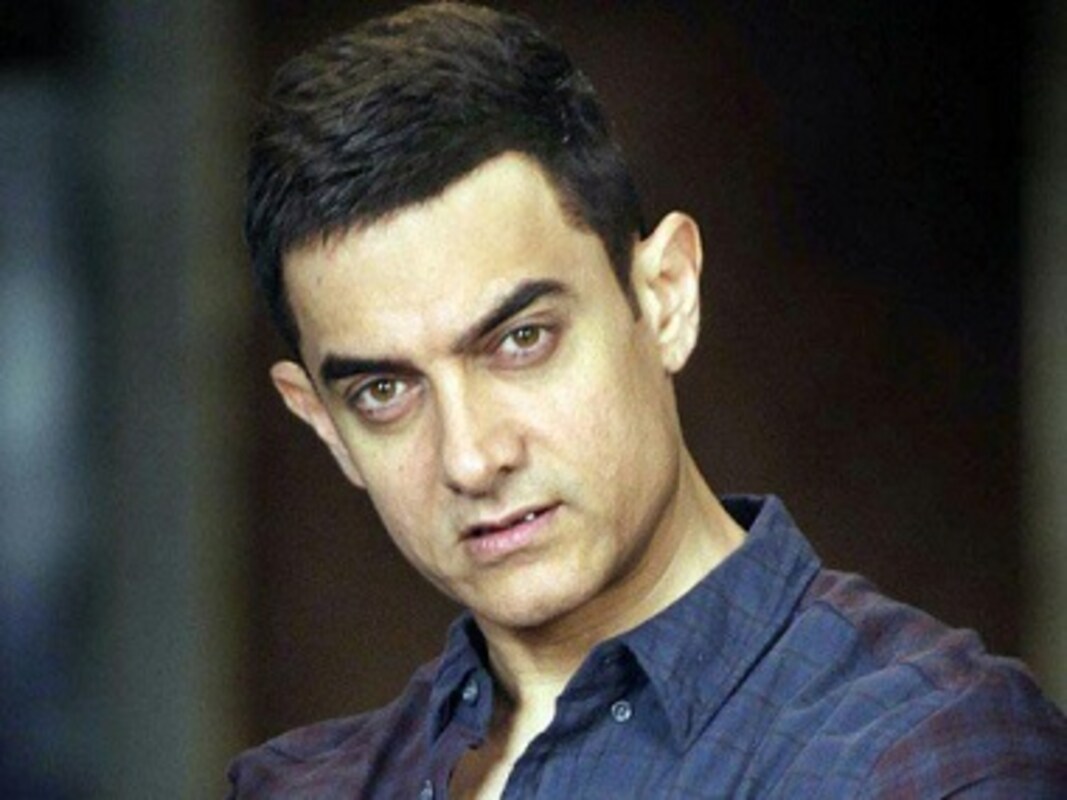 Coronavirus Outbreak: Aamir Khan expresses gratitude to medical staff,  officers providing essential services during lockdown-Health News ,  Firstpost
