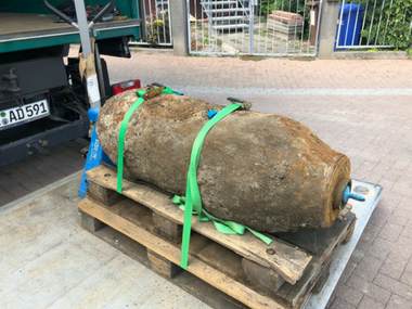 World War II bomb weighing 500 kg defused in Germany after 18,500 people were evacuated from area World War II bomb weighing 500 kg defused in Germany after 18,500 people were evacuated from area
