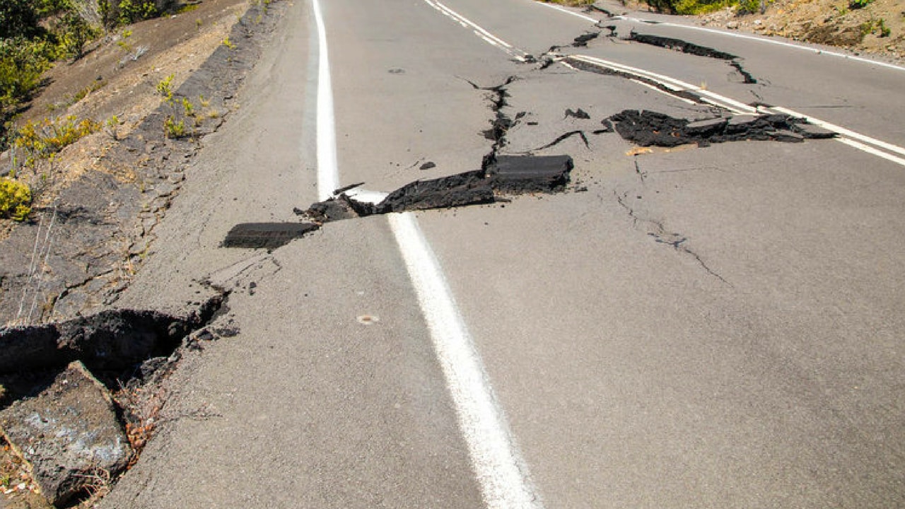 Powerful 7.1magnitude earthquake hits PeruBrazil border; no initial