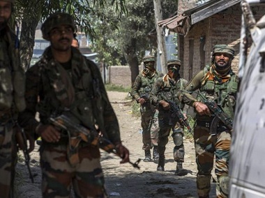 Police releases father of Hizbul Mujahideen commander Riyaz Naikoo after detaining him for 2 days Police releases father of Hizbul Mujahideen commander Riyaz Naikoo after detaining him for 2 days