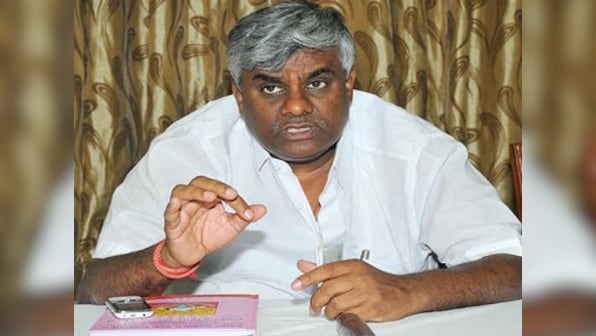 Karnataka's PWD in flux as minister HD Revanna transfers 700 officials in 24 hrs; move ruffles Congress camp