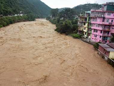 16 people killed as heavy rains lash Himachal Pradesh; government advisory urges people to avoid travel 16 people killed as heavy rains lash Himachal Pradesh; government advisory urges people to avoid travel