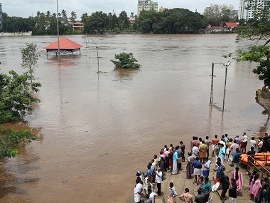 Toll in Kerala floods rises to 373; 12 lakh in relief camps; disinfectants handed out to prevent diseases Toll in Kerala floods rises to 373; 12 lakh in relief camps; disinfectants handed out to prevent diseases