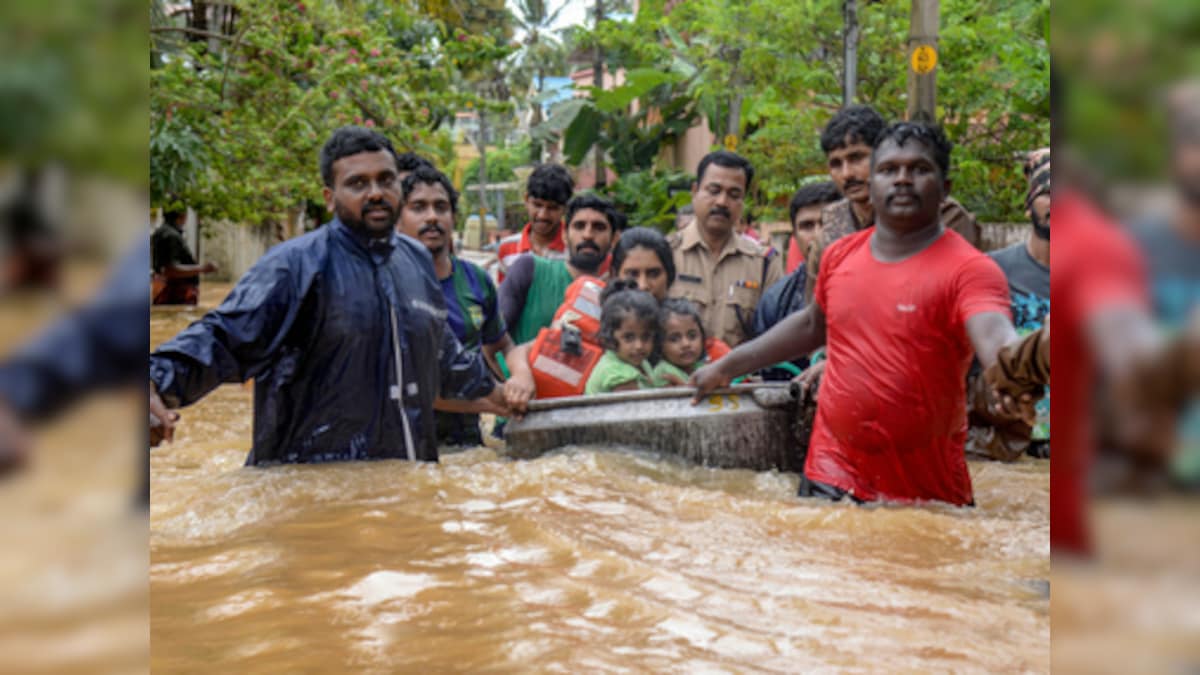 Kerala rains: Toll climbs to 67 as flood worsens; red alert issued across the state; CM seeks Narendra Modi's intervention