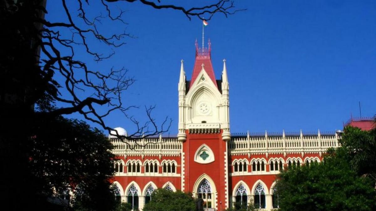 Calcutta HC asks CBI to probe 'illegal' appointments of primary teachers in Bengal schools