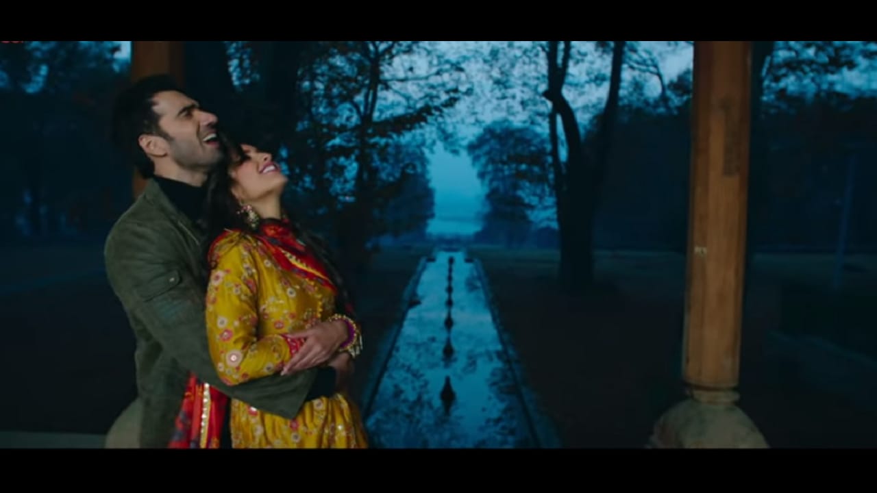 A still from Laila Majnu song O Meri Laila. YouTube screengrab