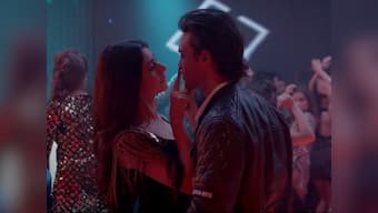 Watch: Loveratri song Akh Lad Jaave, featuring Aayush Sharma, Warina Hussain, is a club anthem